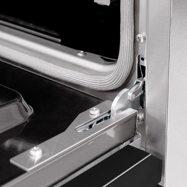 ZLINE 30" 4.2 cu. ft. Classic Gas Range with 4 Burners in Stainless Steel with Black Matte Door, CGR-BLM-30