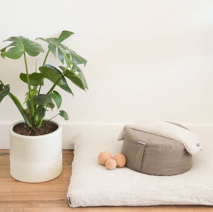 Sit Set: Mod Meditation Cushion + Zabuton