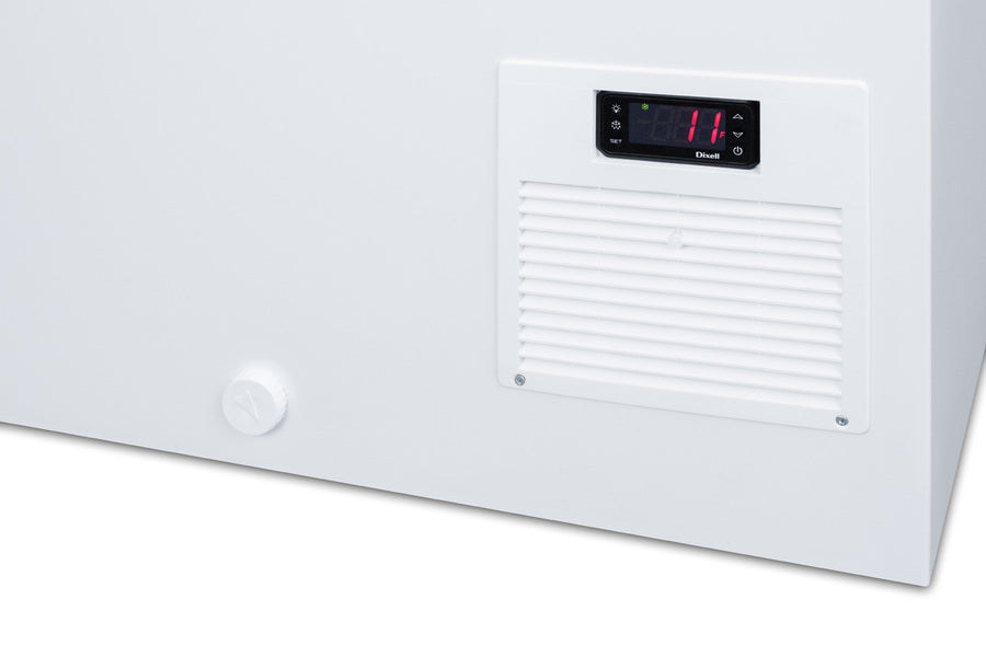 Summit 21.3 Cu.Ft. Chest Freezer - NOVA61