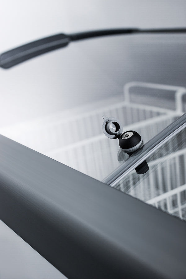 Summit 9.5 Cu.Ft. Chest Freezer - FOCUS106